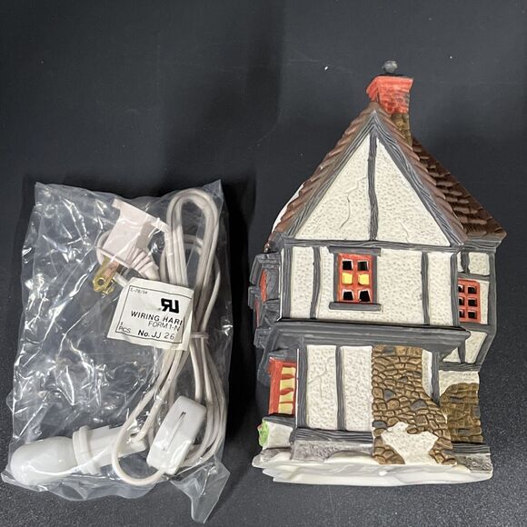 Dept 56 Dickens Village‎ Tutbury Printer #5568-9 Porcelain 1990 w/box New Other - Picture 3 of 11